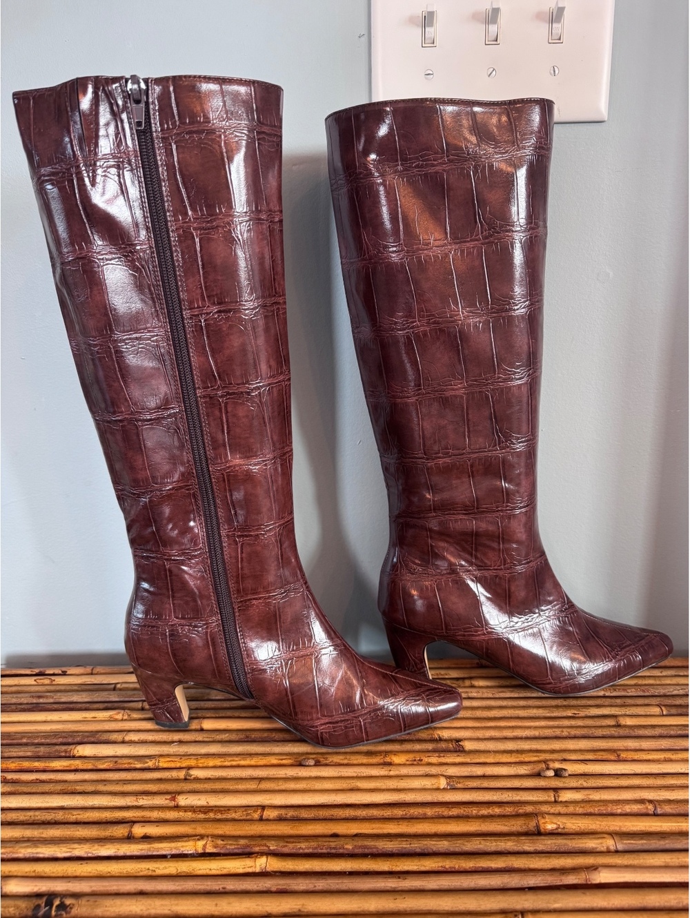 Abercrombie & Fitch Vegan Leather Kitten Heel Boots